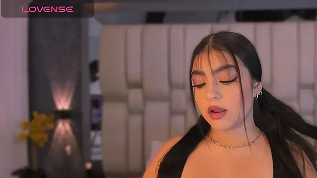 Snapshot of BelaCox_ chatting on September 2025 11:58:01 AM BelaCox  online show from September 2025 11:58:01 AM