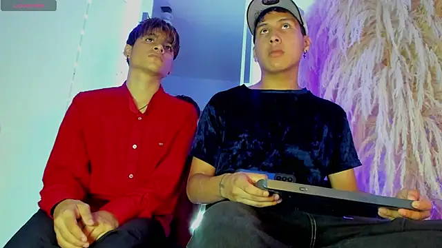 spicy adonhis online show from October 2025 07:34:02 PM