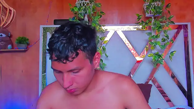 spicy adonhis online show from March 2026 08:47:01 PM