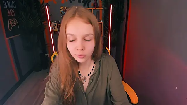Selen hells weet online show from October 2025 04:09:01 PM