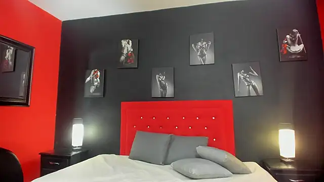 lilyth adam online show from February 2026 07:57:02 PM