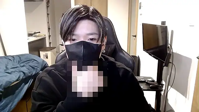 Snapshot of Mei-Tanaka chatting on November 2025 01:22:02 PM Mei-Tanaka online show from November 2025 01:22:02 PM