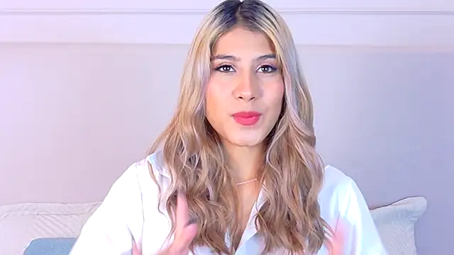 ZoehAngel online show from October 2025 11:18:02 AM