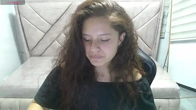 Velvet Moon V online show from March 2026 07:54:01 PM