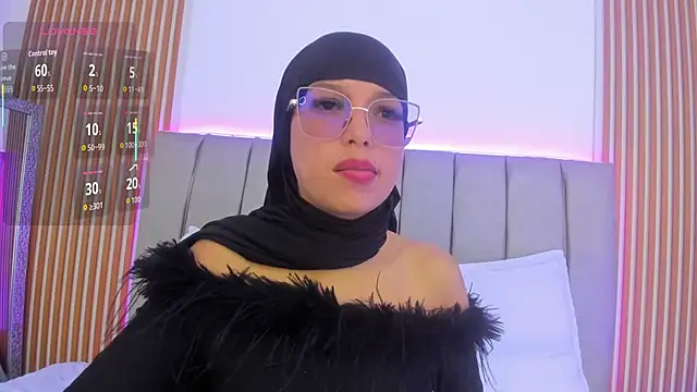 Snapshot of naishaa_ chatting on November 2025 06:40:02 PM naishaa online show from November 2025 06:40:02 PM