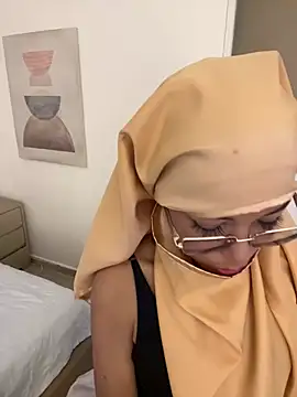 naishaa  online show from February 2026 06:38:01 PM