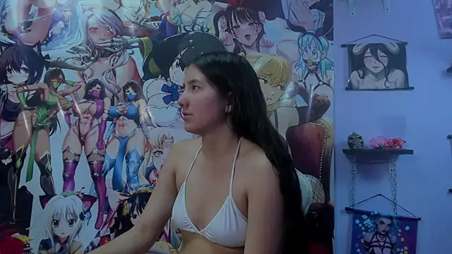 bellaseduzione online show from November 2025 01:11:01 PM