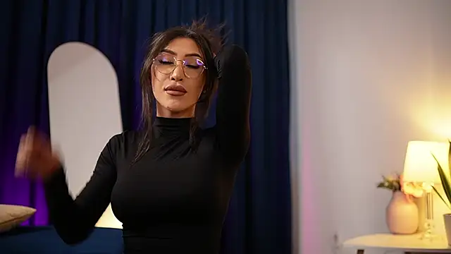 Snapshot of _ChloeLee_ chatting on November 2025 06:57:01 AM ChloeLee online show from November 2025 06:57:01 AM