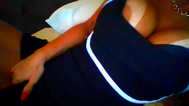 girlninf online show from December 2025 09:18:02 AM