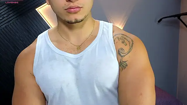 Horny nick18 online show from February 2026 12:16:01 PM