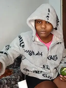 SweetHoney21  online show from July 2026 04:41:01 AM
