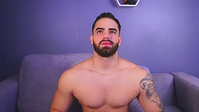 Paul Phoenix online show from November 2025 06:53:01 PM