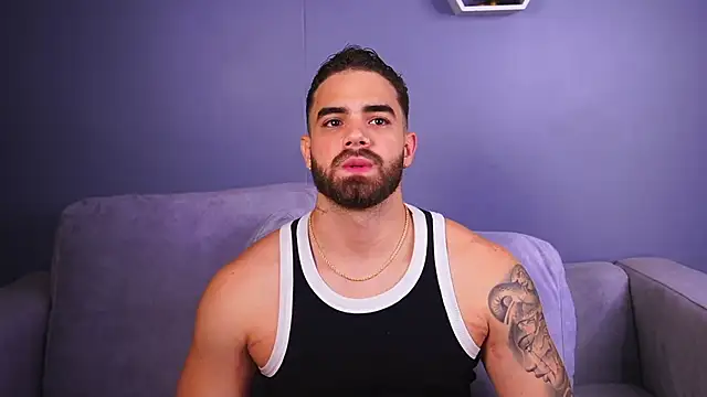 Snapshot of Paul_Phoenix chatting on December 2025 08:36:02 PM Paul Phoenix online show from December 2025 08:36:02 PM