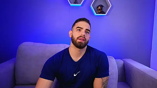 Snapshot of Paul_Phoenix chatting on January 2026 06:35:02 PM Paul Phoenix online show from January 2026 06:35:02 PM