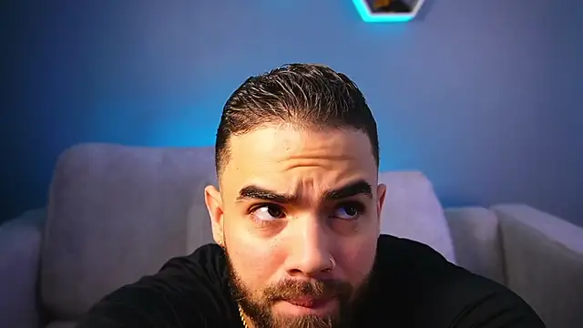 Snapshot of Paul_Phoenix chatting on January 2026 08:01:02 PM Paul Phoenix online show from January 2026 08:01:02 PM