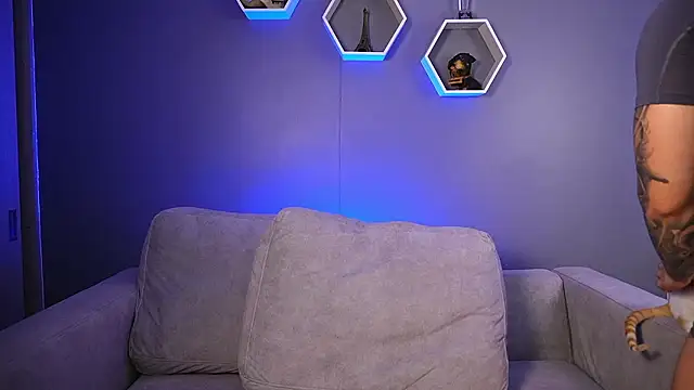 Snapshot of Paul_Phoenix chatting on February 2026 07:45:01 PM Paul Phoenix online show from February 2026 07:45:01 PM