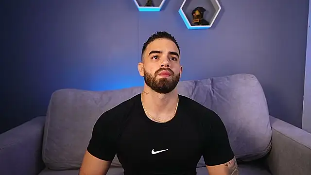 Snapshot of Paul_Phoenix chatting on February 2026 08:12:02 PM Paul Phoenix online show from February 2026 08:12:02 PM