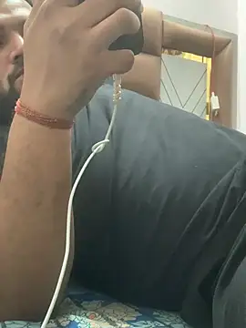 amitsharma7868 online show from April 2026 04:04:01 PM