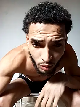 Snapshot of Utreh_ chatting on October 2025 12:02:02 AM Utreh online show from October 2025 12:02:02 AM