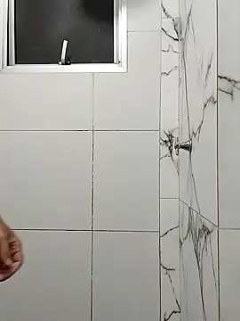 Snapshot of PIROCAO20 chatting on March 2026 11:39:02 PM PIROCAO20 online show from March 2026 11:39:02 PM