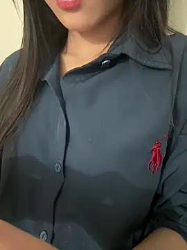 Snapshot of Desi_sara chatting on March 2026 06:08:02 AM Desi sara online show from March 2026 06:08:02 AM