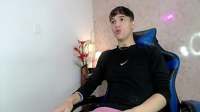 AustinPrice online show from October 2025 08:37:02 PM