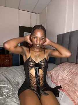 Trans fairy online show from February 2026 07:46:01 PM