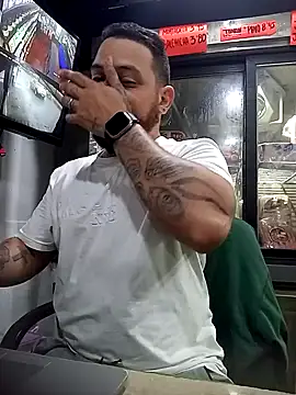 Catire10  online show from October 2025 02:21:02 PM