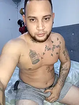 Catire10  online show from April 2026 08:55:01 PM