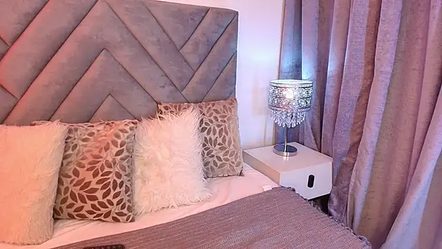 sara owens7 online show from March 2026 01:56:02 AM