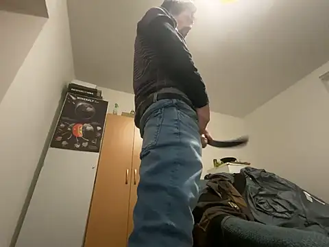 Salon1986 online show from November 2025 11:20:02 PM