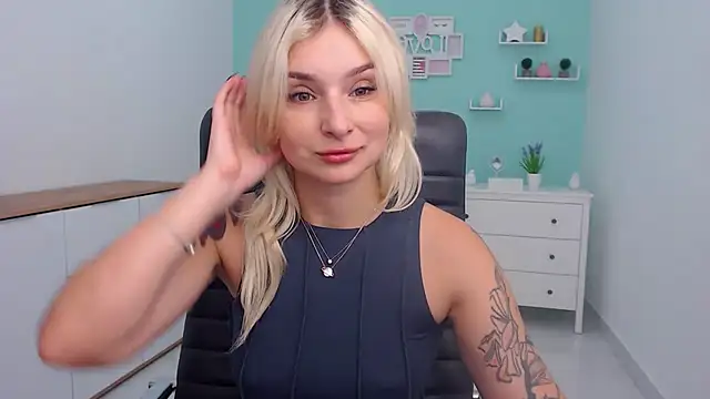 LilFleurish online show from October 2025 04:24:02 AM