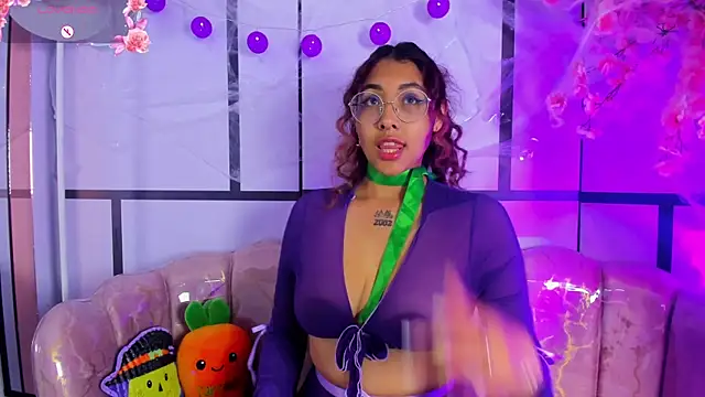 Olivejoness online show from October 2025 05:18:02 AM