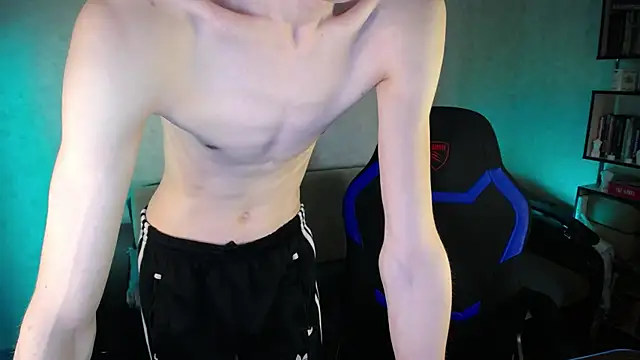yes cute boy  online show from April 2026 01:08:02 PM