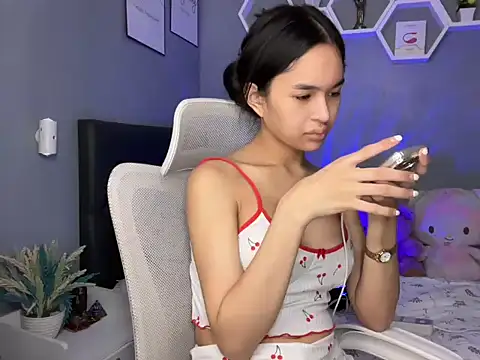 Snapshot of lelasohna chatting on November 2025 10:14:02 AM lelasohna online show from November 2025 10:14:02 AM