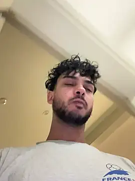 Gipsyboysteve online show from April 2026 07:32:01 PM