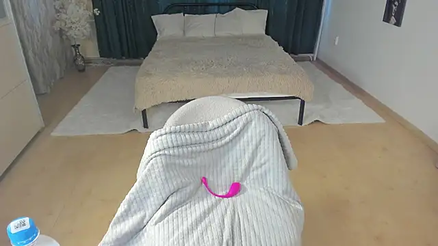 LiliaMoons online show from February 2026 10:33:02 AM