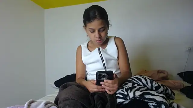 Snapshot of habdiela chatting on November 2025 08:32:01 PM habdiela online show from November 2025 08:32:01 PM