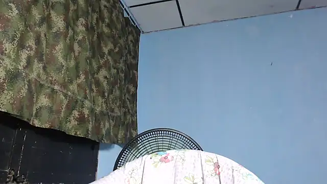 Snapshot of maggi_hotsson chatting on November 2025 11:54:01 PM maggi hotsson online show from November 2025 11:54:01 PM