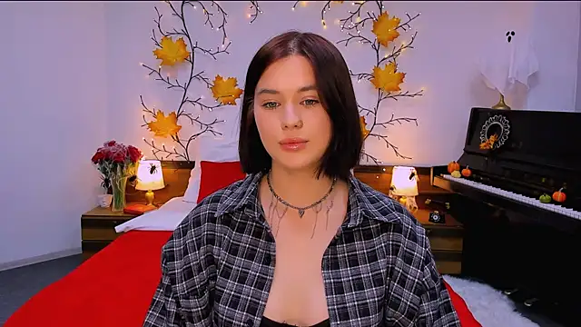 Snapshot of lil_angel_ chatting on October 2025 01:13:01 PM lil angel online show from October 2025 01:13:01 PM