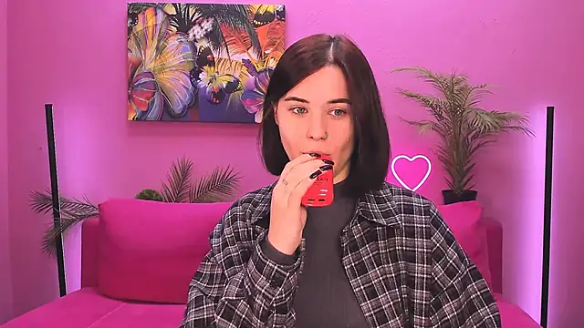 Snapshot of lil_angel_ chatting on November 2025 12:38:01 PM lil angel online show from November 2025 12:38:01 PM