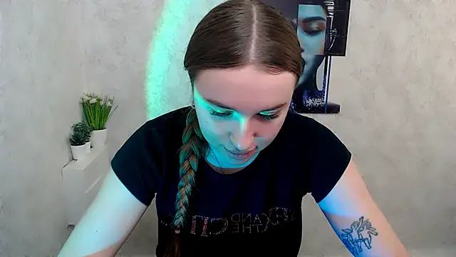 JuliaTopp  online show from February 2026 06:56:01 AM