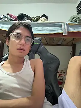 davoxer online show from September 2025 04:56:01 PM