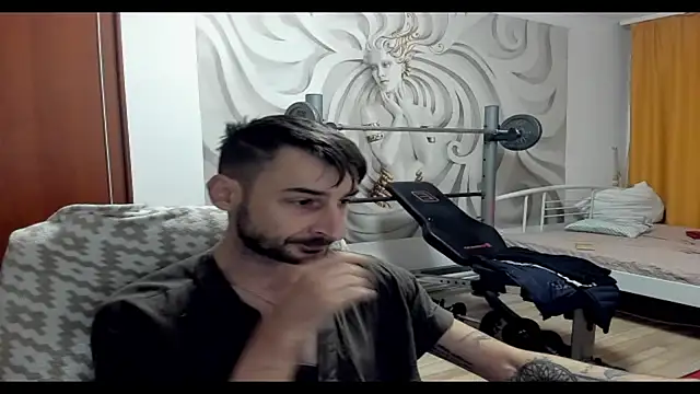 Snapshot of bignosebigcok chatting on October 2025 04:15:02 PM bignosebigcok online show from October 2025 04:15:02 PM