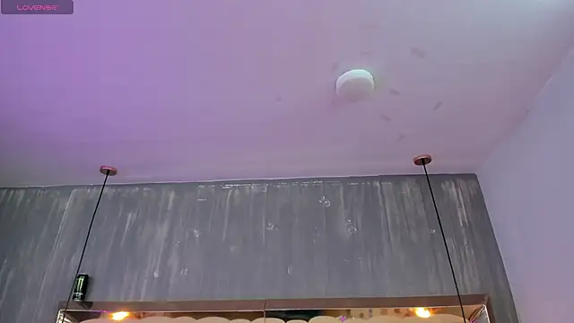 Foxxy Doll online show from April 2026 02:46:02 PM