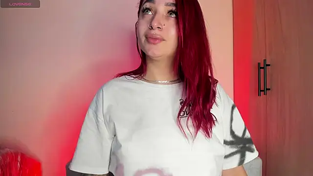 Snapshot of scarlett_Collinss chatting on September 2025 12:54:01 PM scarlett Collinss online show from September 2025 12:54:01 PM