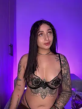 scarlett Collinss online show from March 2026 12:03:01 AM