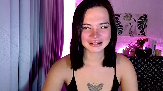 Snapshot of _SexyButterfly chatting on October 2025 08:20:01 PM  SexyButterfly online show from October 2025 08:20:01 PM