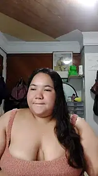 LianaCruzado online show from July 2026 03:32:01 PM