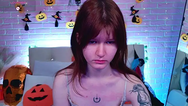 Aria Vox online show from October 2025 03:41:02 AM